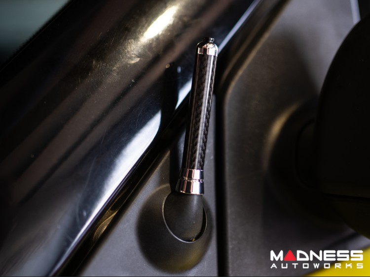 smart fortwo Antenna Black Carbon Fiber Mast w/ Chrome Base Telescopic